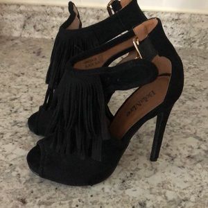 Bella Marie peep toe fringe bootie
